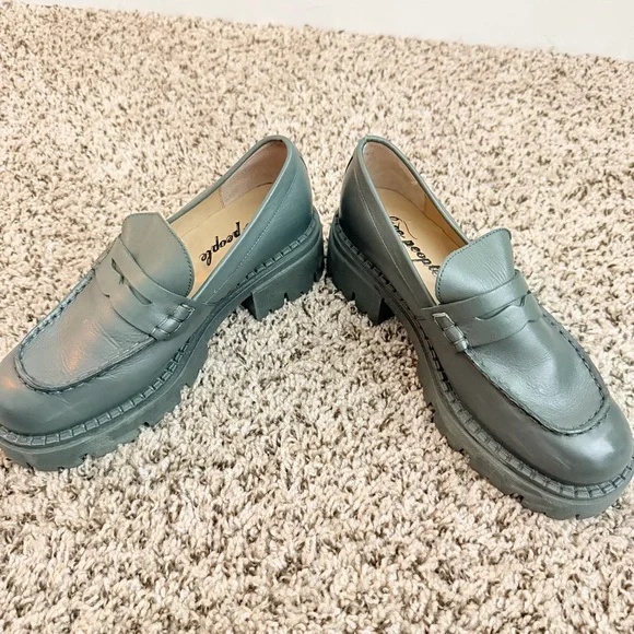 Free People Lyra Lug Sole Dark Green Chunky Loafers Size 38 7.5 - Picture 6 of 6